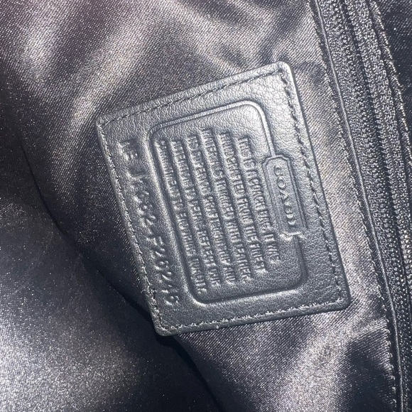 Large Coach Campbell Signature Metallic Purse - Picture 9 of 9